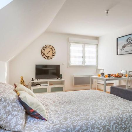 Grand Confort, Appartement Osny Esterno foto